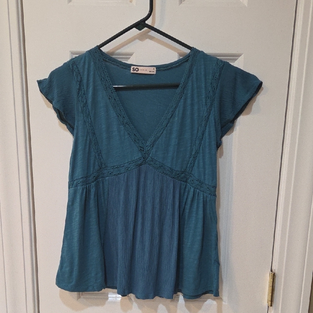 SO Blue Flutter Sleeve Asymmetrical Blouse